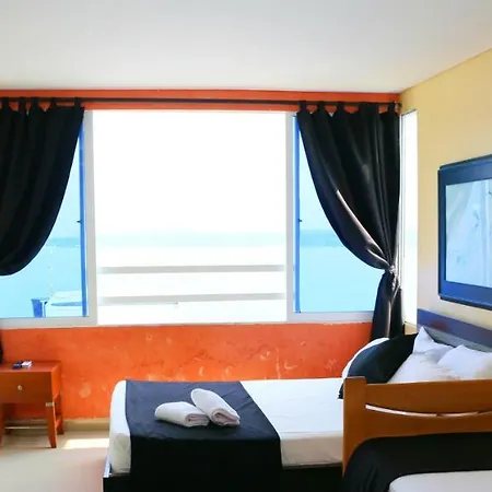 E19c Close To The Sea And Pool